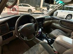 تويوتا لاندكروزر